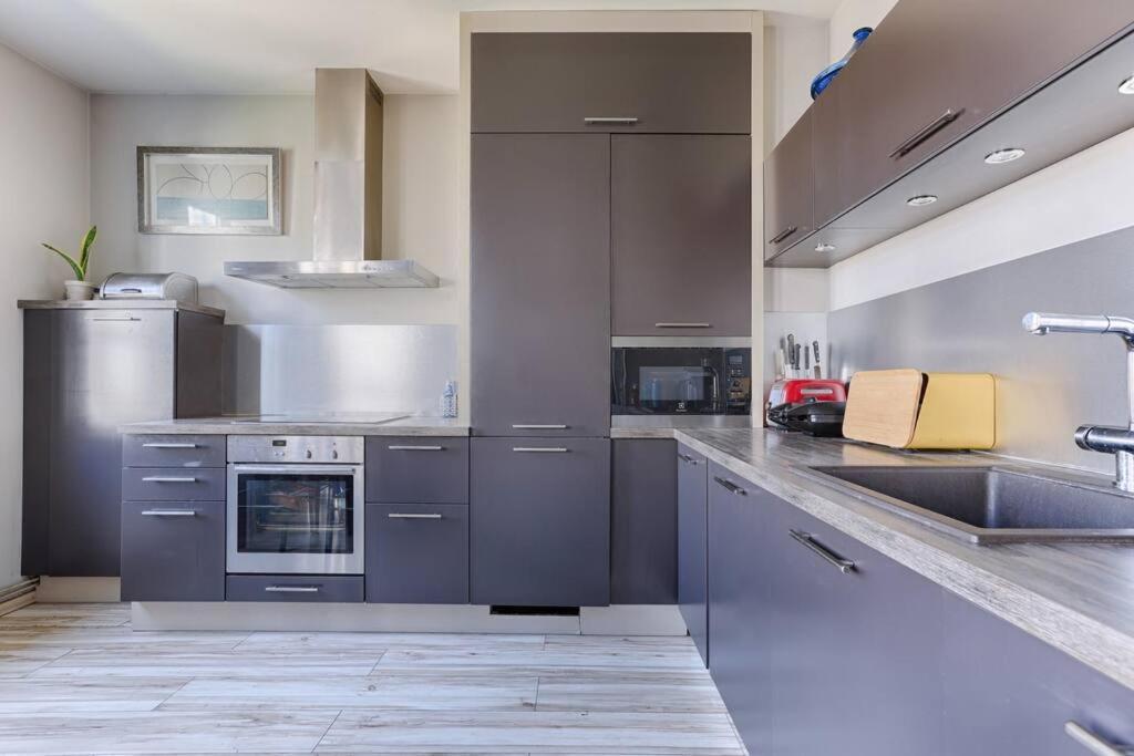 Stylish Duplex Very Near Disneyland Paris With Parking 2-8 Guests Apartment Serris