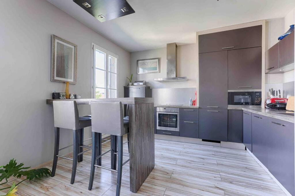 Stylish Duplex Very Near Disneyland Paris With Parking 2-8 Guests Appartement *